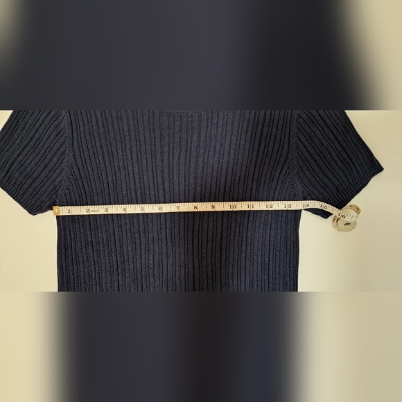 Amanda Smith Navy Blue Ribbed Short Sleeve 75% Silk Scoop Neck Blouse Size M - Picture 5 of 6